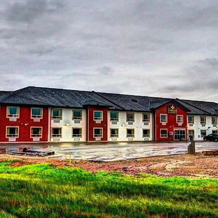 Western Star Inn & Suites Stoughton 外观 照片
