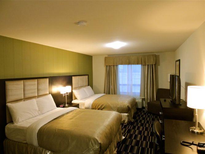 Western Star Inn & Suites Stoughton 外观 照片
