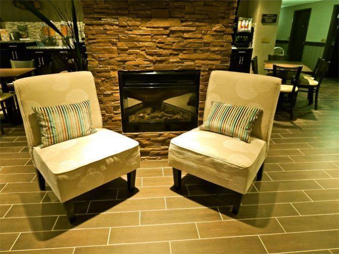 Western Star Inn & Suites Stoughton 外观 照片