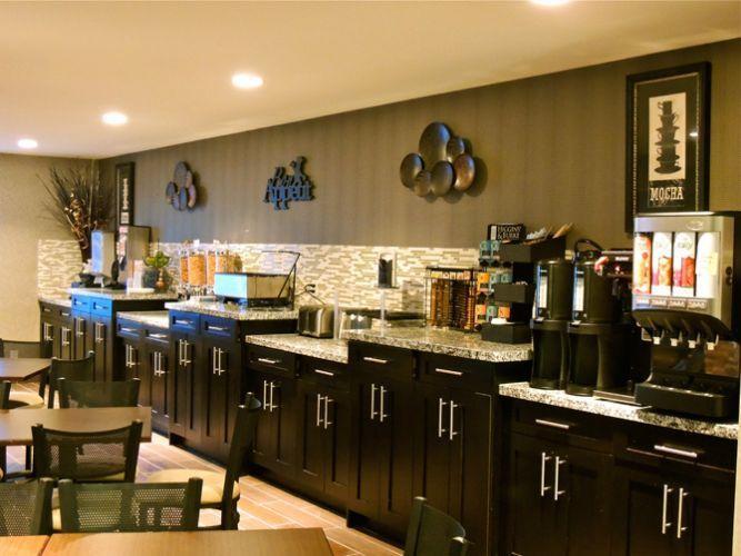 Western Star Inn & Suites Stoughton 外观 照片
